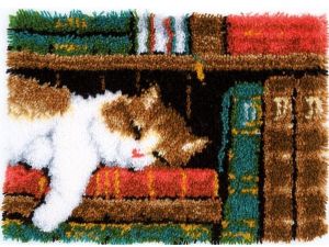 Knüpfteppich Katze im Bücherregal